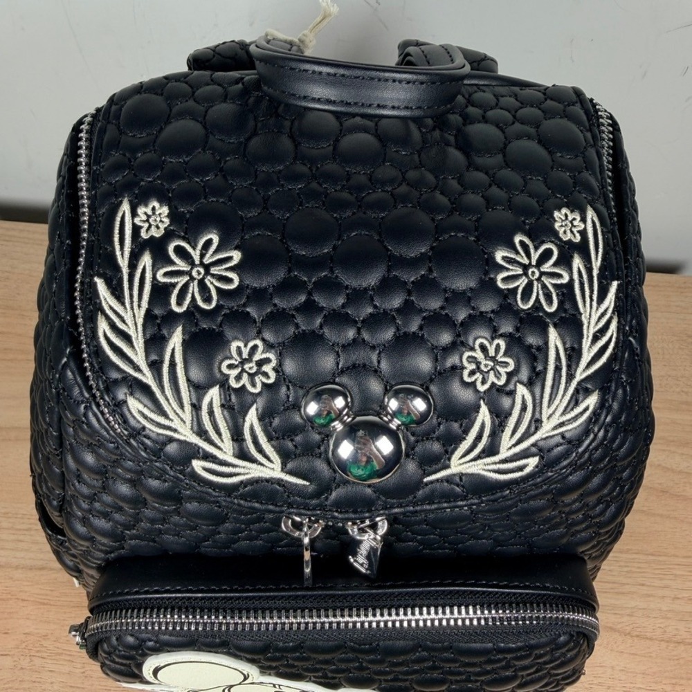 Loungefly Disney Artist Sketch Mini Backpack Black White Mickey Quilted WDBK3346 - Picture 6 of 9
